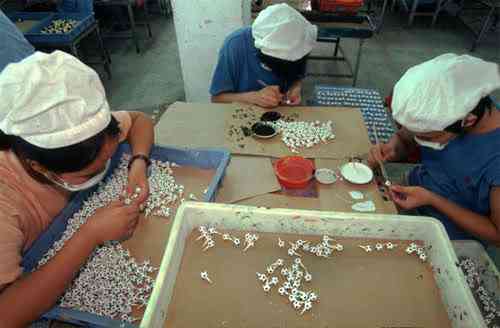 chinatoyfactory21.jpg