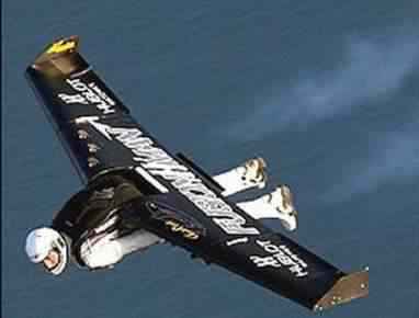 jetman flight1 FusionMan   O homem avião