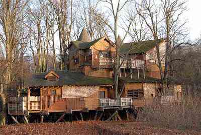As Casas nas árvores que não temos largest treehouse 001 | Ciência | arquitetura, curioso, ecologico, estranhas