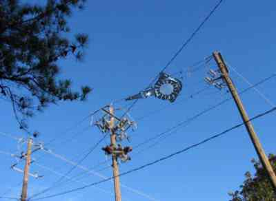 Ufo estranho faz mais uma aparição DroneAlabama2006 | Arte | bizarro, fotografia, OVNIs, ufologia, ufos
