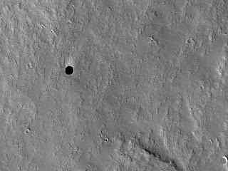 Buraco misterioso em Marte marshole hirise | Curiosidades | Astronomia, curioso, Marte, NASA
