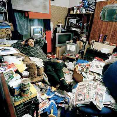 Descubra o homem que vive na casa mais bagunçada Picture2 71 | Bizarro | bizarro, incrível, lixo, sinistro