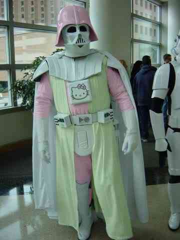 Dez produtos bizarros da Hello Kitty hello kitty darth vader | Curiosidades | boneca, curioso, estranho