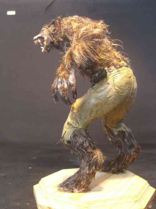 Boneco - Lobisomem Sinistro Parte IV lobpelo12 | Arte | Arte, boneco, bonecos, criaturas, curioso, dicas, escultura, lobisomem