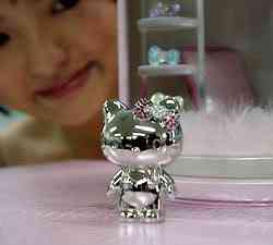 Dez produtos bizarros da Hello Kitty platinum hello kitty | Curiosidades | boneca, curioso, estranho