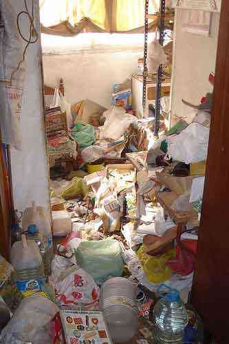 Top 5 casas bagunçadas 112071384 06fe0168e1 | Bizarro | absurdo, bizarrice, bizarro, curioso, doença, incrível, lixo, maluco, nojento, notebook, sinistro