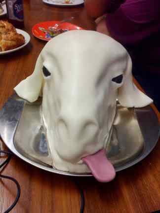 Bolo para viciado em Star Wars e outros bolos bizarros cake | Arte | Arte, bizarro, curioso, escultura, estranho, incrível, maluco