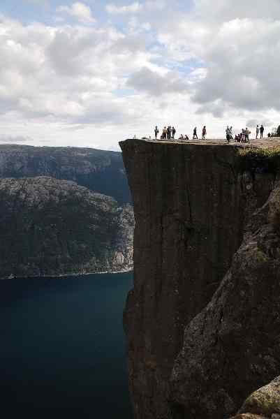 Conheça Pulpit rock norway 23 | Curiosidades | curioso, incrível, montanha, noruega