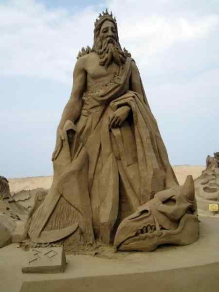 Incríveis esculturas de areia p7230007 mid | Arte | ali, Arte, chuva, coms, envolve, escultura, esculturas, imagem, imagens, incrível, lugares, memórias, nem, o vento, obras de arte, pessoas, sonhos, tempo, tempos, trabalho, você pode