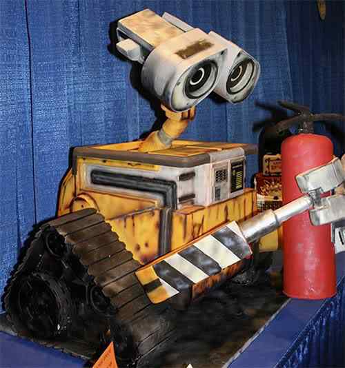 Bolo para viciado em Star Wars e outros bolos bizarros wall e life sized cake | Arte | Arte, bizarro, curioso, escultura, estranho, incrível, maluco