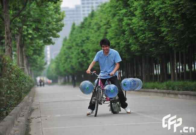 Bicicleta pedalinho? Veja que legal! plastic 27 | Bizarro | bicicleta, bizarro, china, chinês, curioso, incrível, interessante