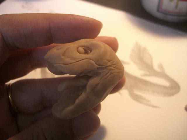 Aqua Rex parte 2 - Cobrindo com massa CIMG0487 | Arte | Arte, boneco, dicas, dinossauro, escultura, monstro