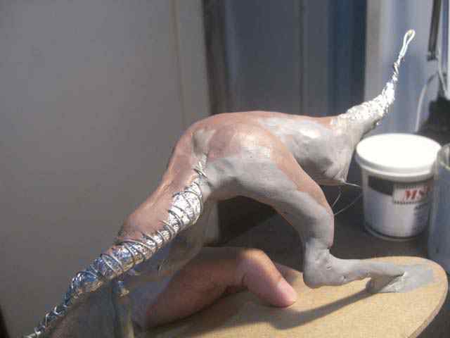 Aqua Rex parte 2 - Cobrindo com massa CIMG0503 | Arte | Arte, boneco, dicas, dinossauro, escultura, monstro