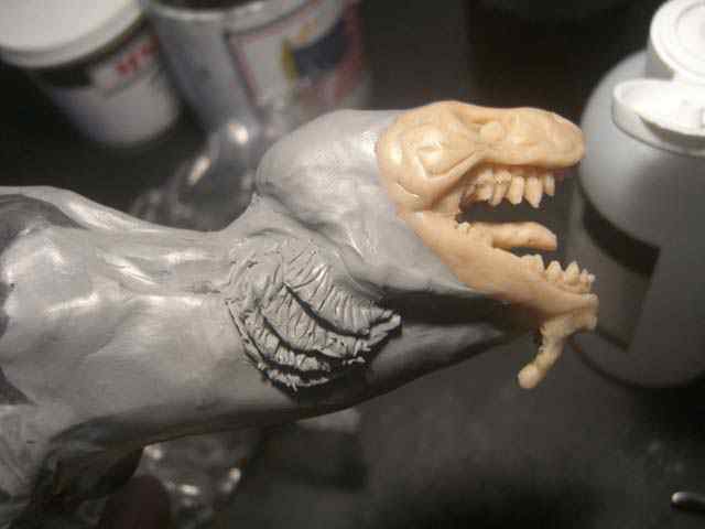 Aqua Rex parte 2 - Cobrindo com massa CIMG0519 | Arte | Arte, boneco, dicas, dinossauro, escultura, monstro