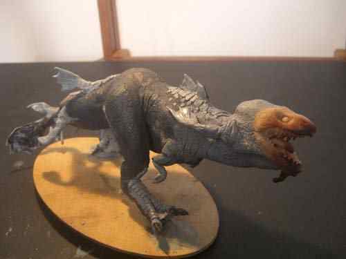 Aqua Rex 4 - Finalização e pintura CIMG0612 | Arte | dicas, dinossauro, escultura, massa, monstro