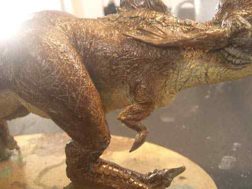 Aqua Rex 4 - Finalização e pintura CIMG0627 | Arte | dicas, dinossauro, escultura, massa, monstro