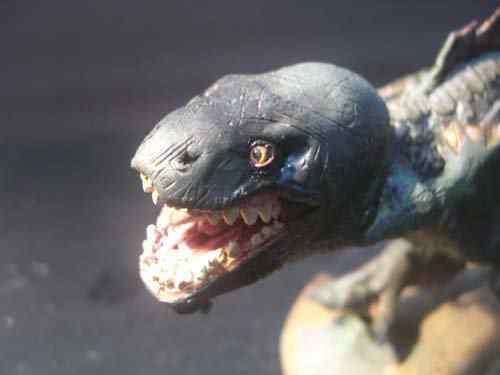 Aqua Rex 4 - Finalização e pintura CIMG0843 | Arte | dicas, dinossauro, escultura, massa, monstro