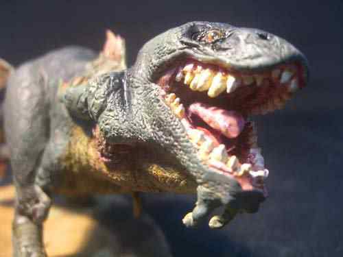 Aqua Rex 4 - Finalização e pintura CIMG0847 | Arte | dicas, dinossauro, escultura, massa, monstro