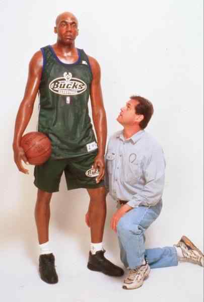 Mestres do hiper realismo Basketballplayer | Arte | Arte, curioso, escultura, incrível, pintura