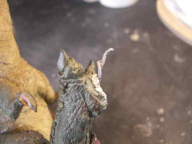 Aqua Rex - Parte final CIMG0885 | Arte | boneco, dinossauro, escultura, monstro