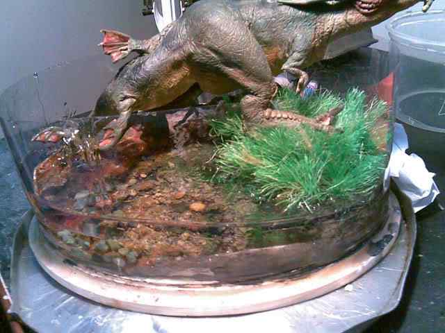 Aqua Rex - Parte final Imagem080 | Arte | boneco, dinossauro, escultura, monstro
