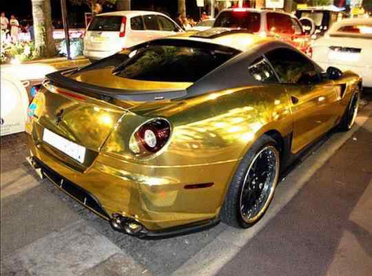 Ferrari de ouro! image018171718 | Bizarro | carro, curioso, ferrari, incrível, ouro