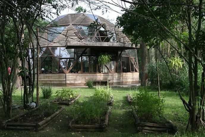 A casa esfera 19 ghg globo 5n14qetfijcs25fyns9 or | Ciência | arquitetura, curioso, materiais, Tecnologia