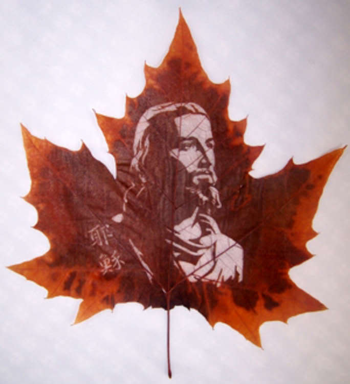 Leaf carving - a arte de esculpir em folhas ZADNRHHVCT1BWU3VY9 | Arte | Arte, bizarro, china, chinês, curioso, folhas, incrível, maluco