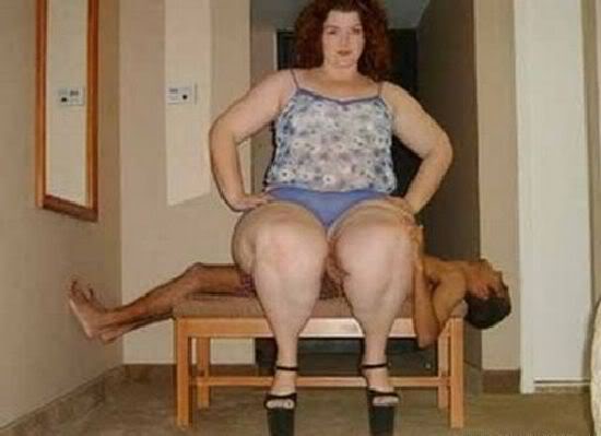 Conheça Amazon Eve, a modelo mais alta do mundo couple 02 | Arte | bizarro, curioso, gigante, modelo, Mulher