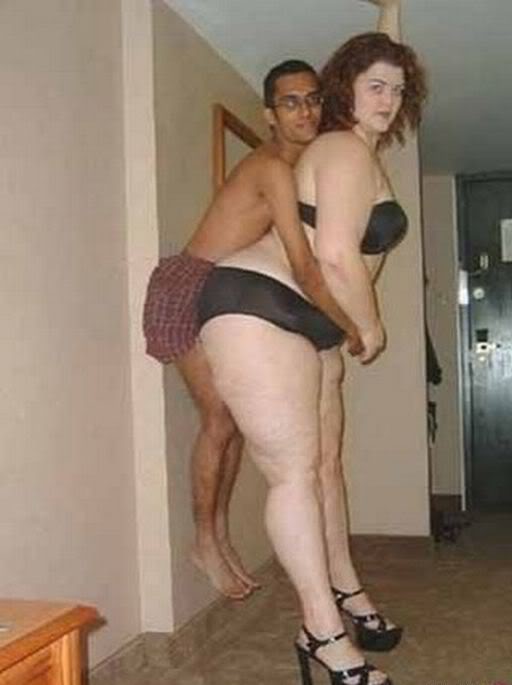 Conheça Amazon Eve, a modelo mais alta do mundo couple 04 | Arte | bizarro, curioso, gigante, modelo, Mulher