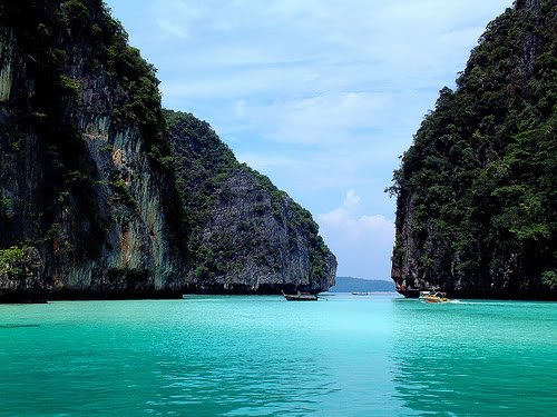 Dez ilhas interessantes phi phi island 1 | Curiosidades | curioso, dicas, ilha, incrível, turismo