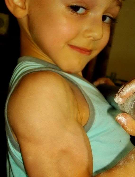 O mini Arnold Photobucket