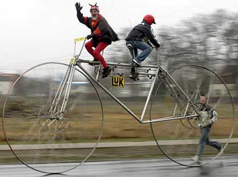 Mundo gigante - Um apanhado de coisas gigantes da web Photobucket