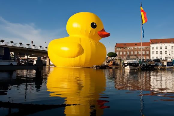 Mundo gigante - Um apanhado de coisas gigantes da web Photobucket