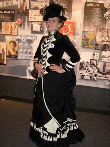 Gatas em cosplay steampunk Photobucket