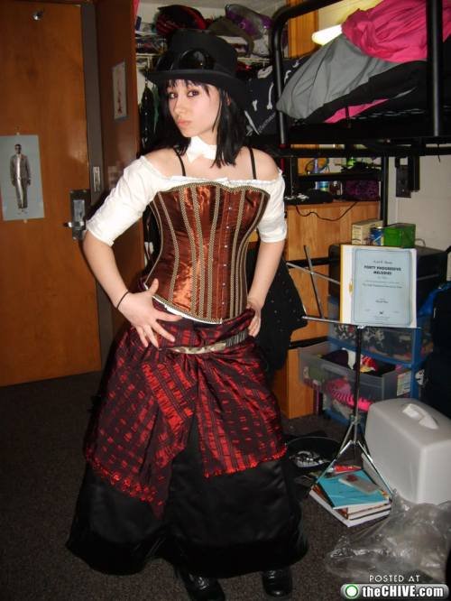 Gatas em cosplay steampunk Photobucket
