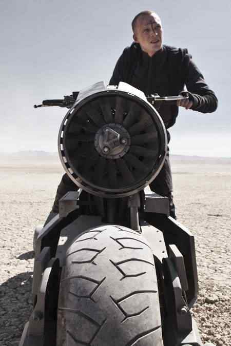 Bettany-Priest-bike Bettany Priest bike | Dicas | Arte, cinema, concept, design, efeitos especiais, escultura, moto