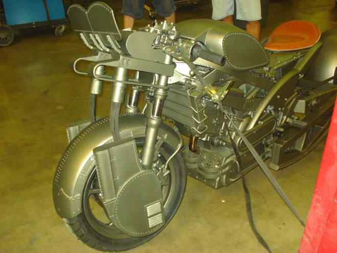 Ready To Ship Ready To Ship | Dicas | Arte, cinema, concept, design, efeitos especiais, escultura, moto