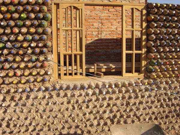 Casa feita com garrafas pet Photobucket
