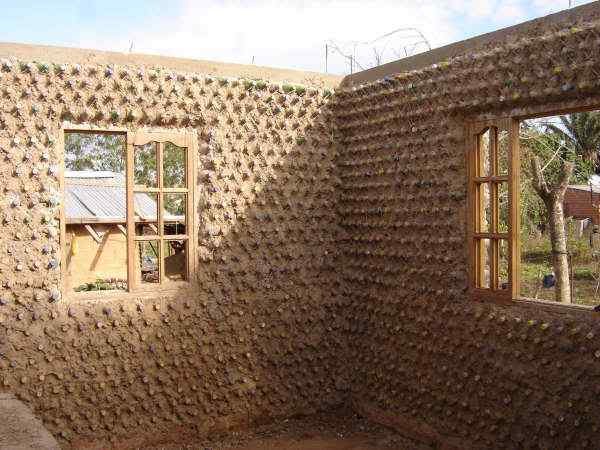 Casa feita com garrafas pet Photobucket