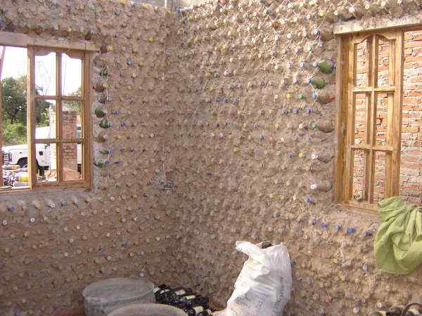 Casa feita com garrafas pet Photobucket