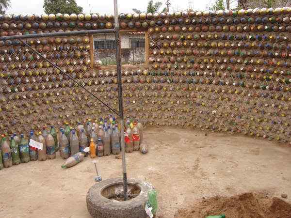 Casa feita com garrafas pet Photobucket