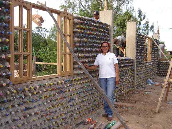 Casa feita com garrafas pet Photobucket