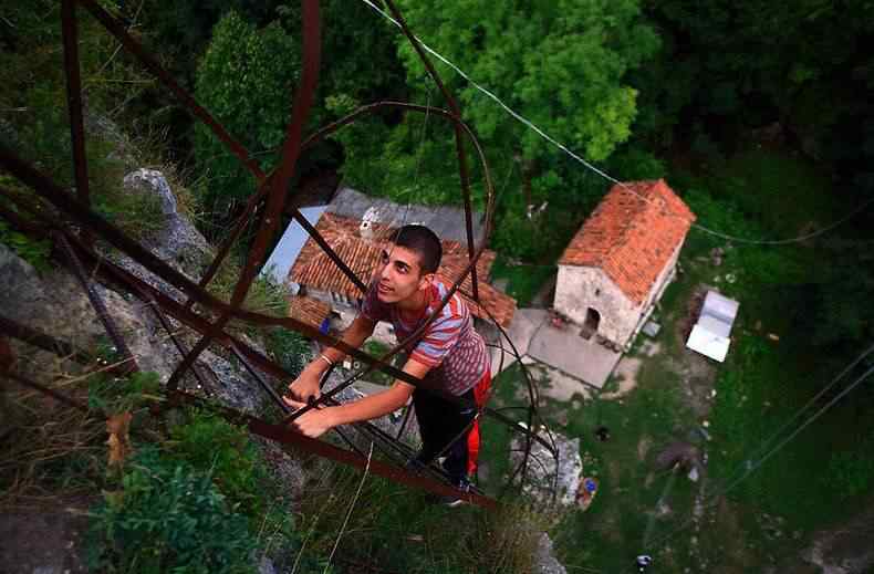 O monastério do pilar Katskhi katskhi pillar 12 | Incrível | georgia, incrível, lugares