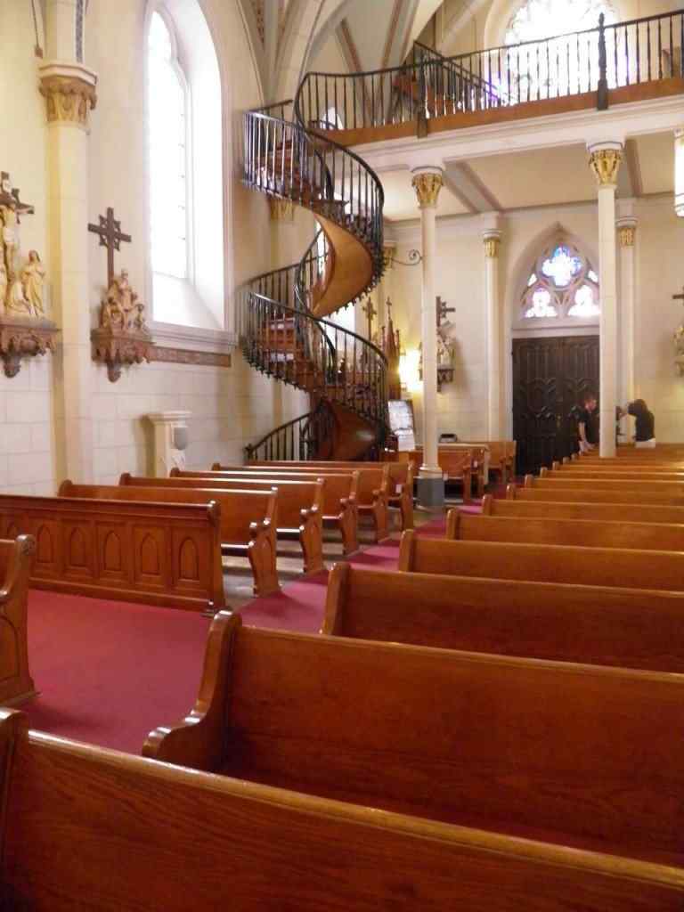 A escada de são josé, onde fica A escada de são josé, onde fica