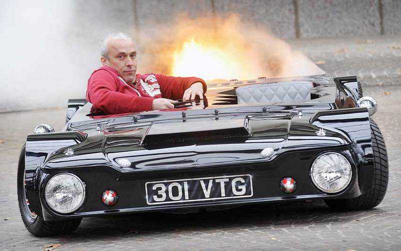 O carro mais rebaixado do mundo 0_f7e1f_f29361fe_orig