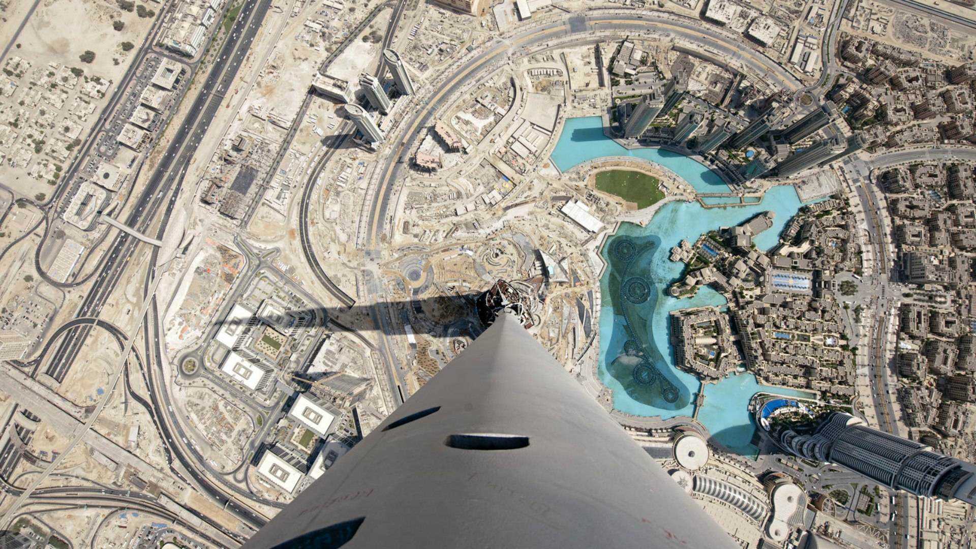Base Jump do prédio mais alto do mundo em Dubai burj_khalifa-dubai