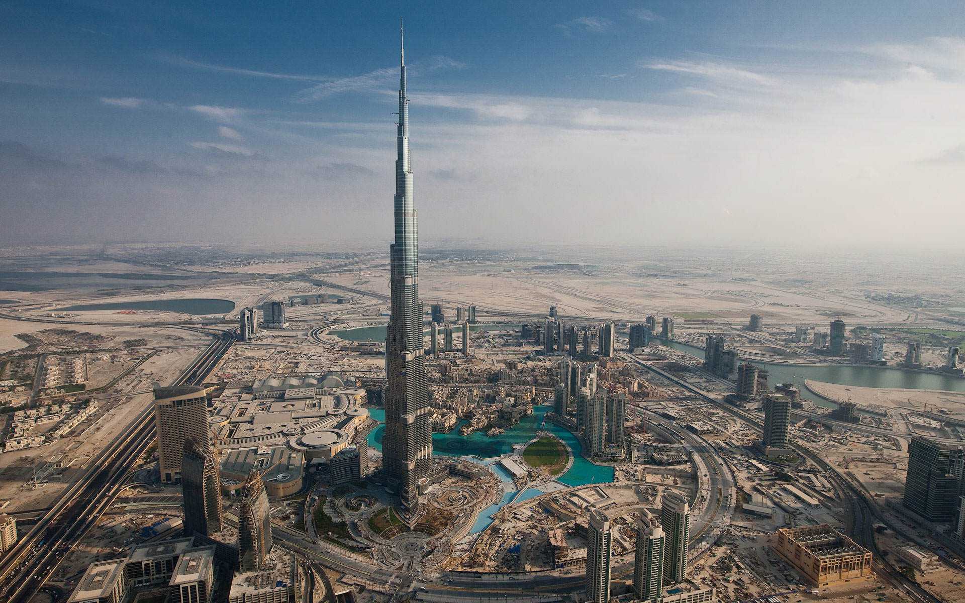 Base Jump do prédio mais alto do mundo em Dubai khalifa