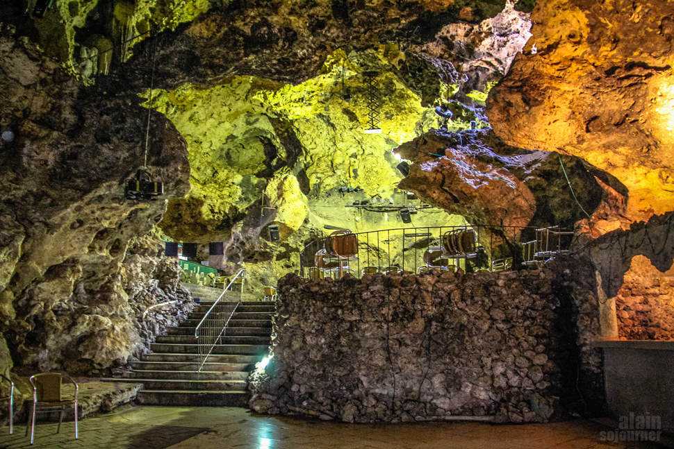 Boate na caverna Disco-Ayala-Cave-Trinidad-Cuba-7