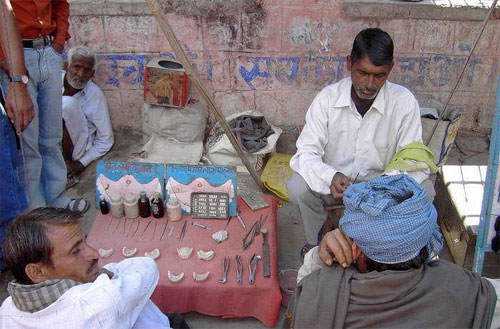 15 bizarrices envolvendo dentes street-dentist-06
